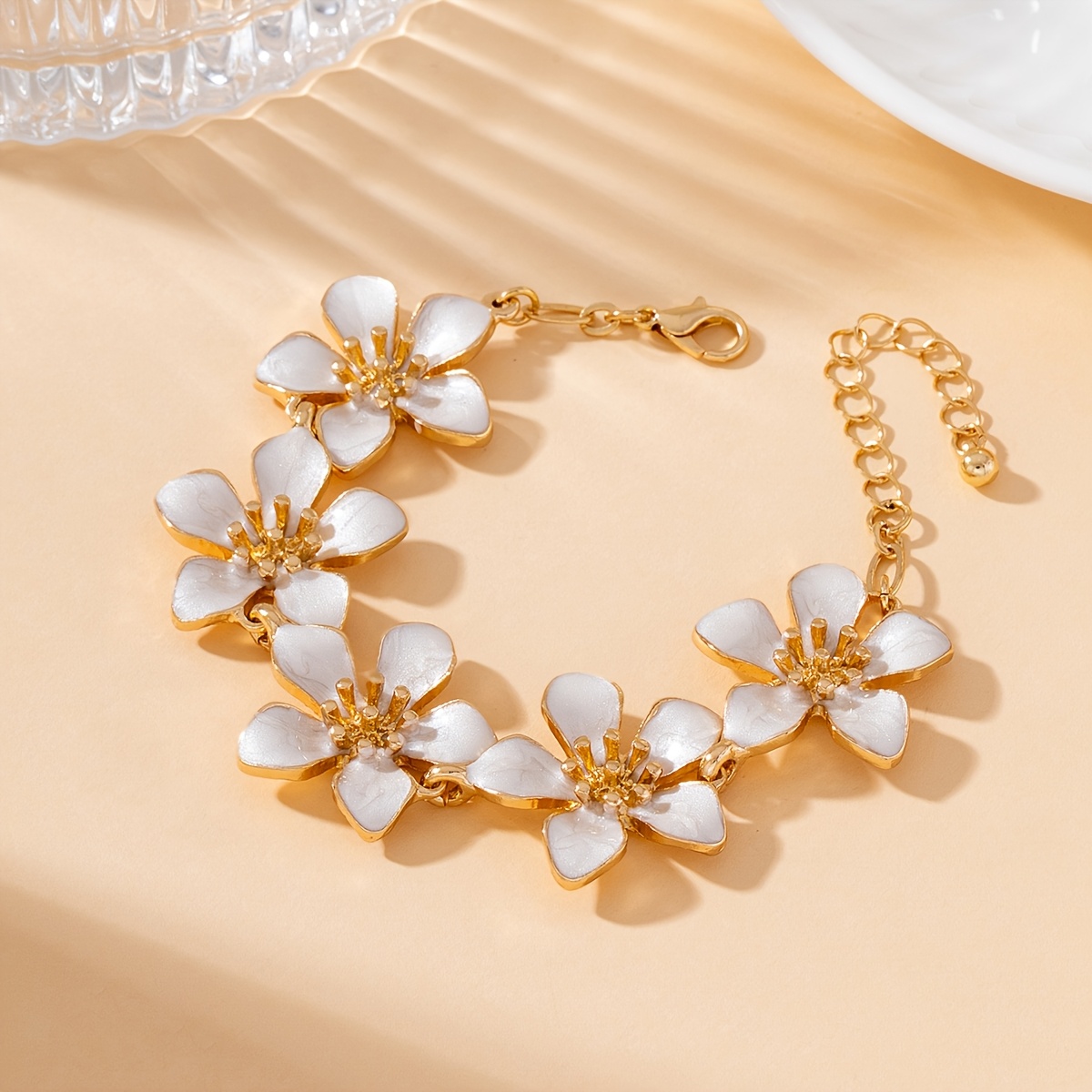 Women's Retro Design Summer Vacation Beach Style Bracelet