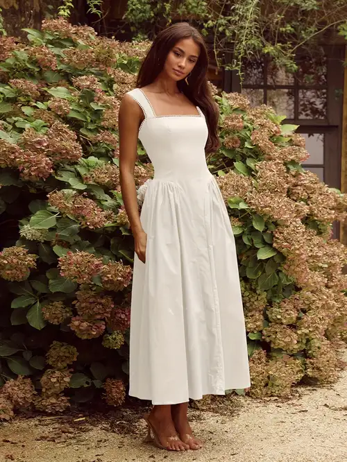 Long Flowy White Maxi Dress Smart Casual Maxi Dress A High Waist Full Skirt Featuring A Long Flowy White Maxi Dress Smart Casual Maxi Dress A High Waist Full Skirt Featuring A