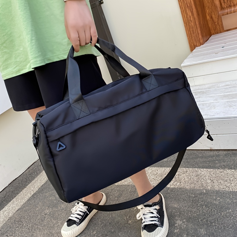 

Lightweight Large Capacity Duffle Zipper Handbag, Versatile Luggage Bag, Outdoor Training Bag With Shoes Compartment