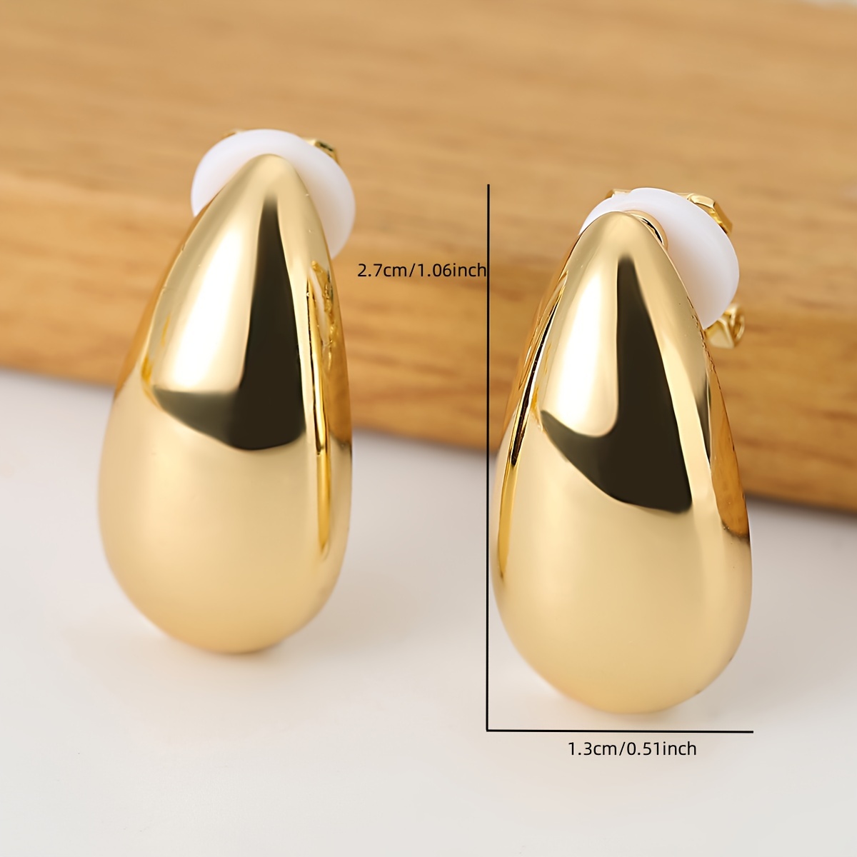 Unisex Fashionable Easy Ear Clips with Metal Texture