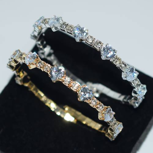 1pc two tone heart shaped imitation zirconia womens bracelet with style suitable for daily banquets and parties to wear jewelry