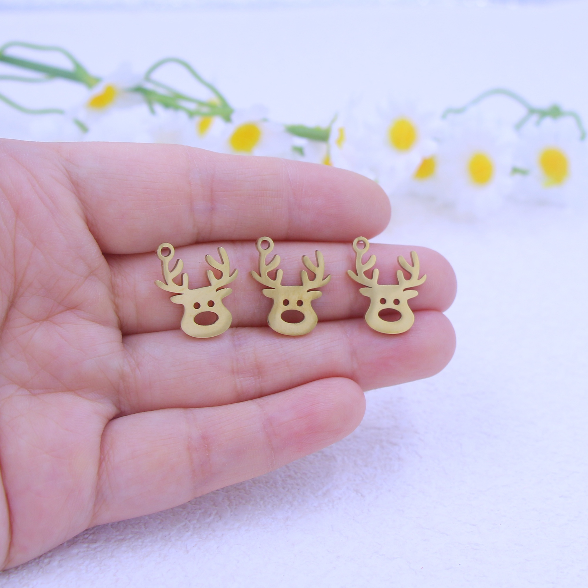 Image of 3-pack 304 Stainless Steel Pendant Charms, Christmas Reindeer Head Pendant Additions, Suitable For Handmade Necklace, Earrings, Bracelets And Other Jewelry Additions