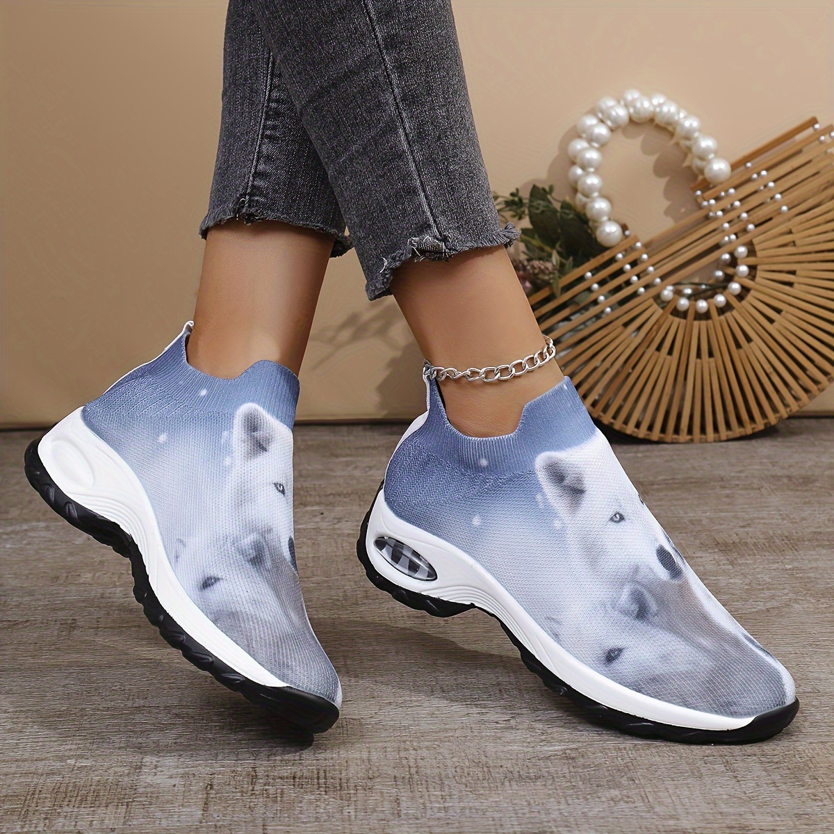 

Women' Sneakers Casual Slip-on With Wolf Print – Breathable Fabric Low Top Shoes – Eva Sole Comfort Footwear From – North America & European