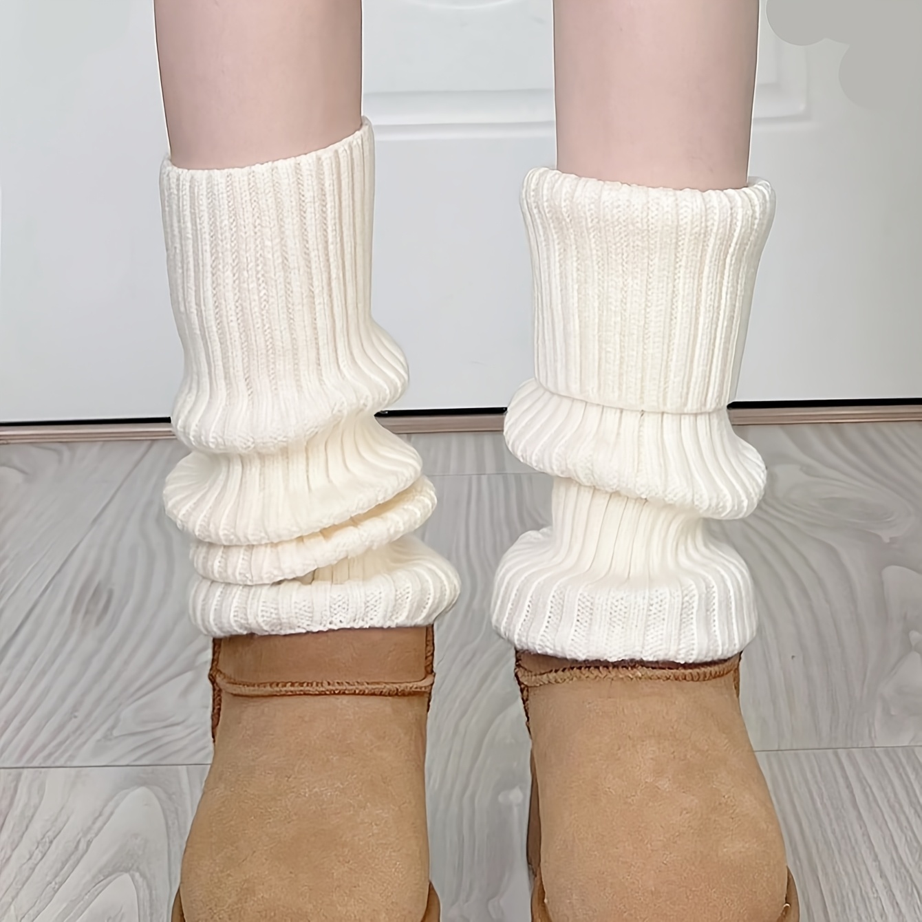 

Of Knitted Leg Warmers In For Women, Suitable For Autumn And Winter, For Snow Boots, Providing And Thickness.