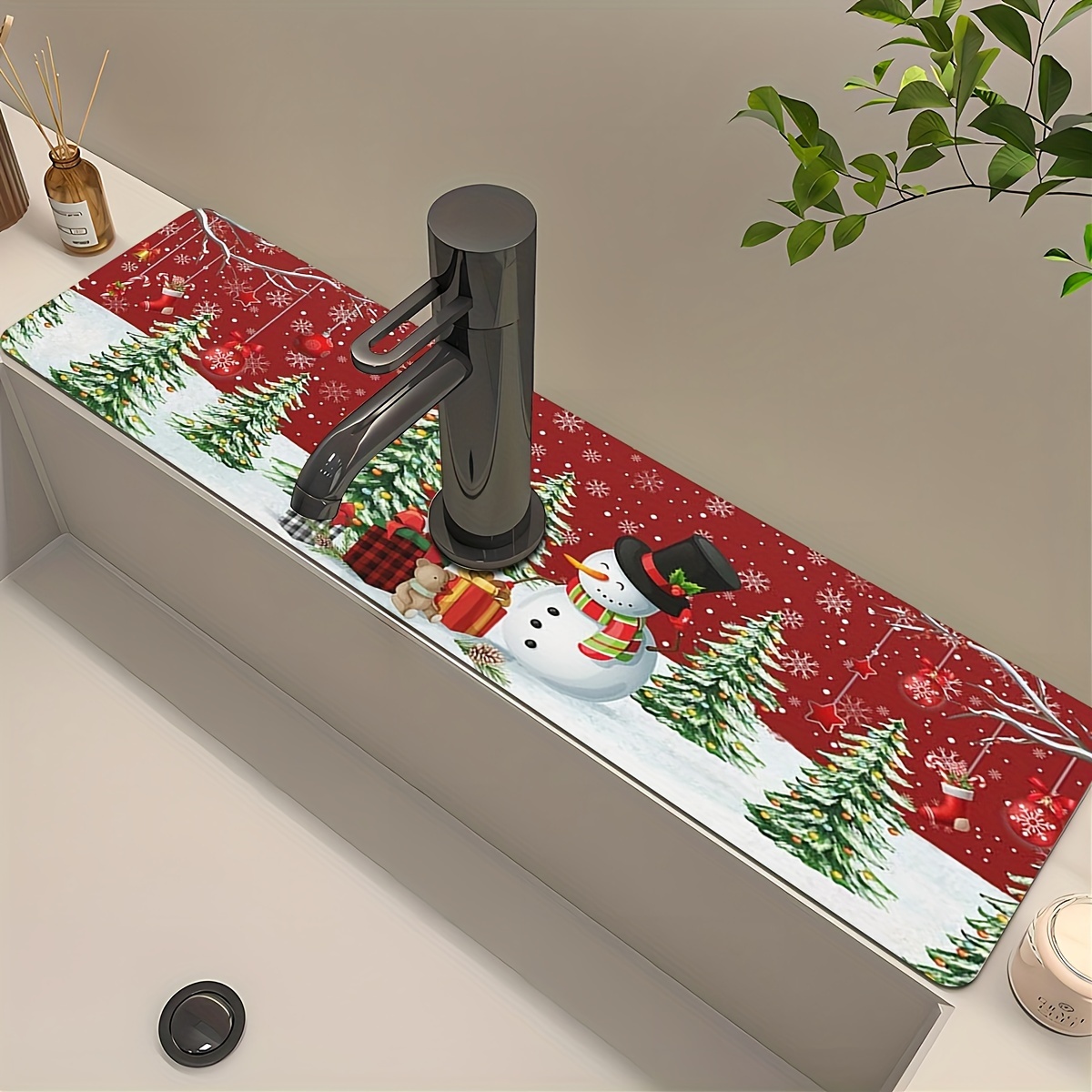 

1pc Christmas Element Sink Faucet Absorbent Pad, Christmas Forest Pattern Drain Pad, Kitchen Bathroom Sink Countertop Drain Pad, Diatomite Washbasin Cuttable Quick Drying Pad, Christmas Decoration