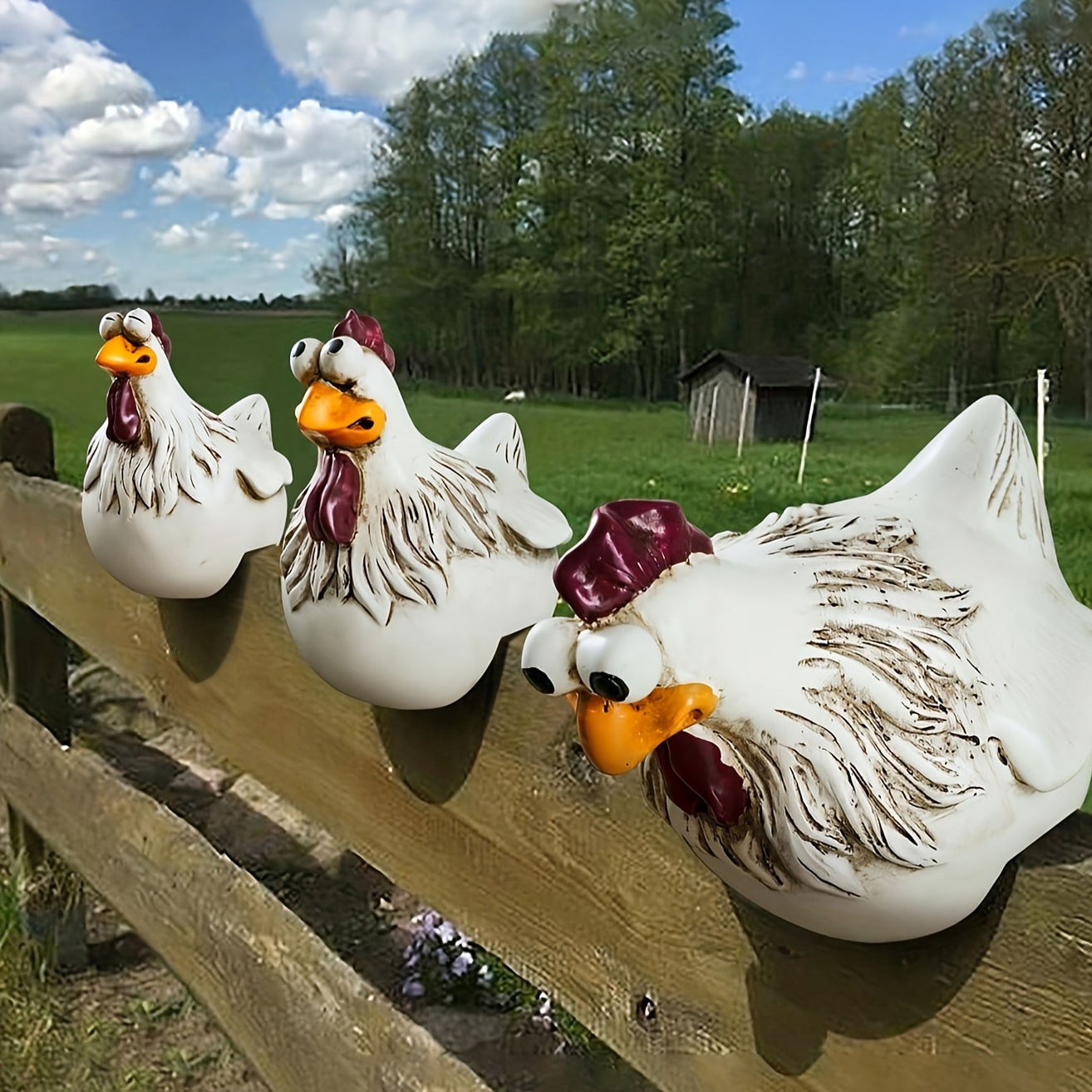 

Charming Hand-painted Resin Chicken Fence Decor - Weatherproof, Perfect For Outdoor & Yard Accents