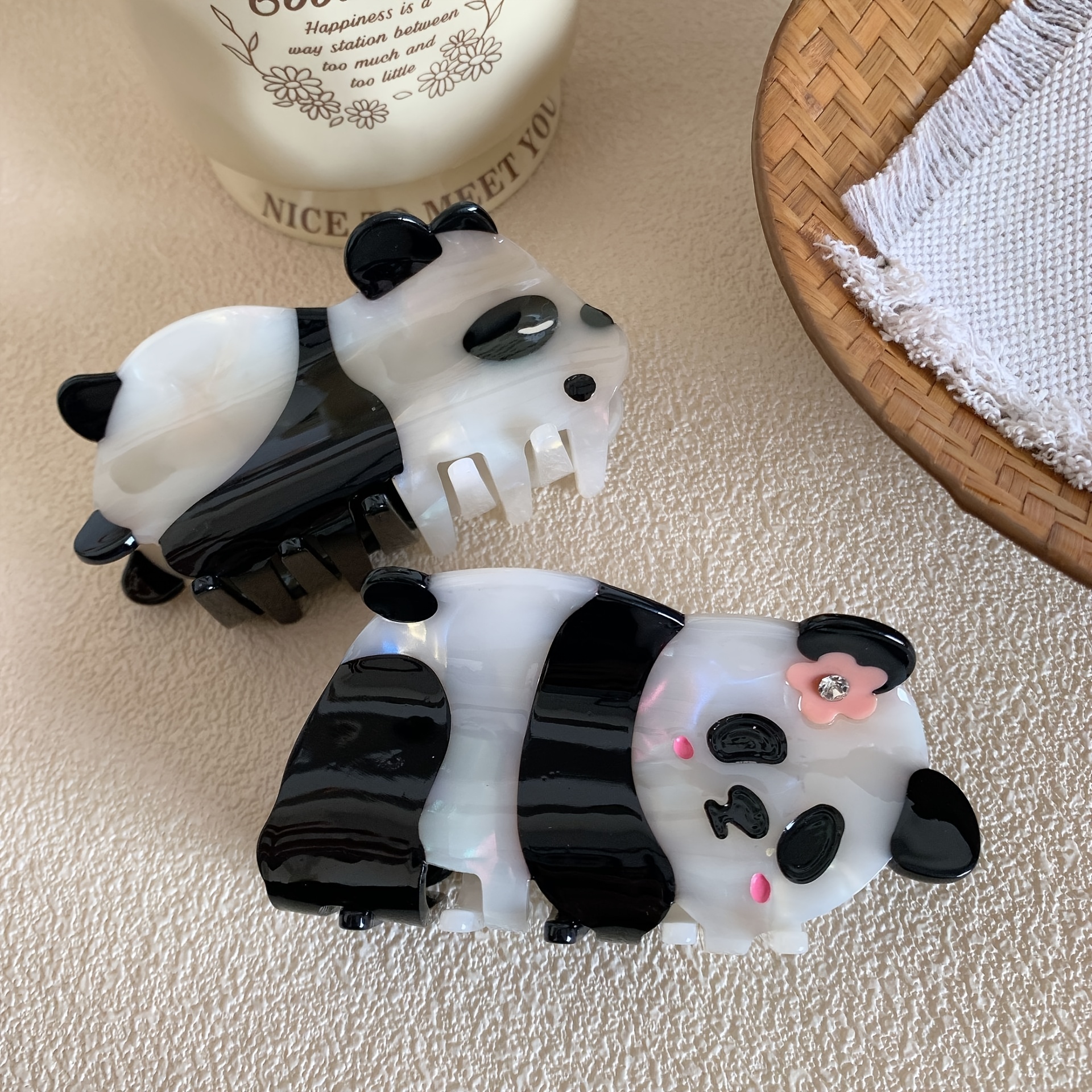 

1pc Elegant Cute Hair Claw Clip, Large Plastic Animal Hair Accessory With Matching Print, Fun And For Daily Casual Wear, Ideal Birthday Gift Souvenir