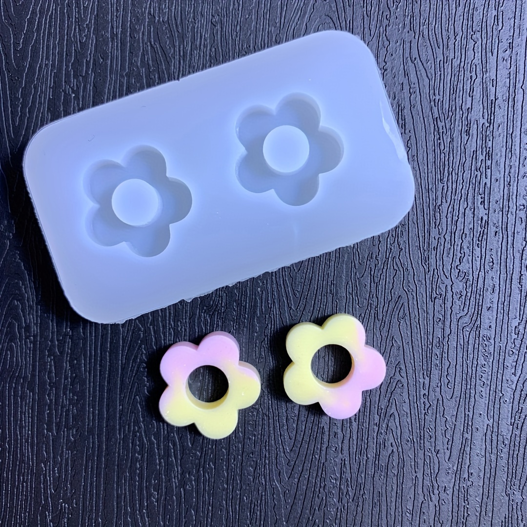 

1pc Small Flower Resin Pendants Casting Silicone Mold For Photo Frames Decorative Resin Patches, Epoxy Resin Pendant Making Silicone Molds