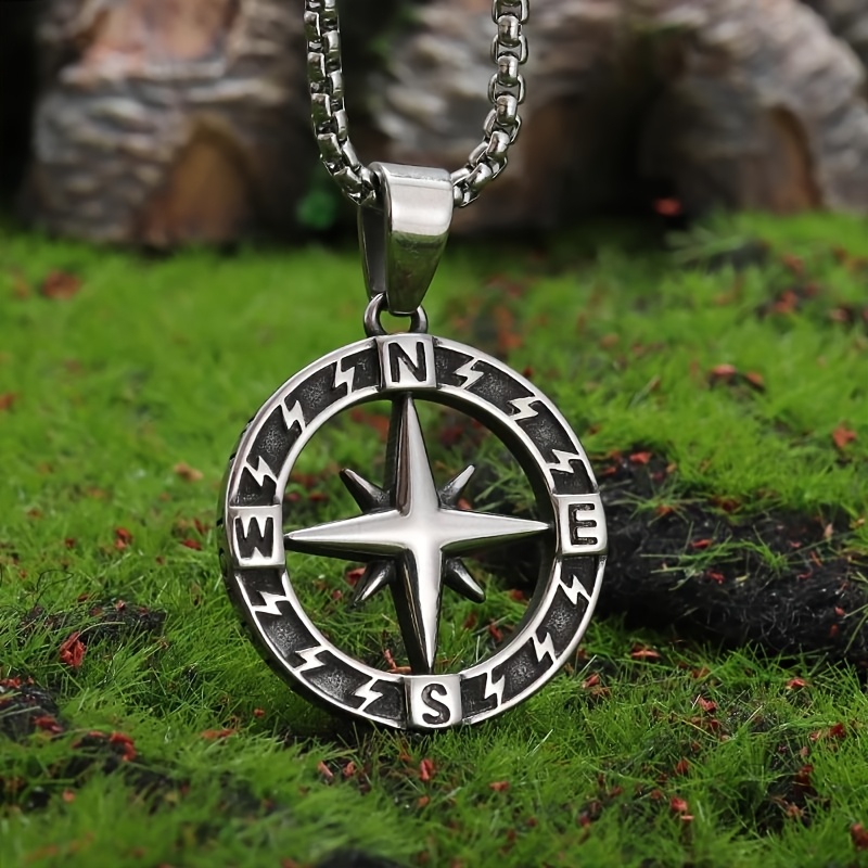 Image of A Vintage Classic Viking Style Hollowed-out Compass Pendant Necklace, With An Antique Design, Suitable For Men And Women' Clothing Matching, An Ideal Holiday Gift