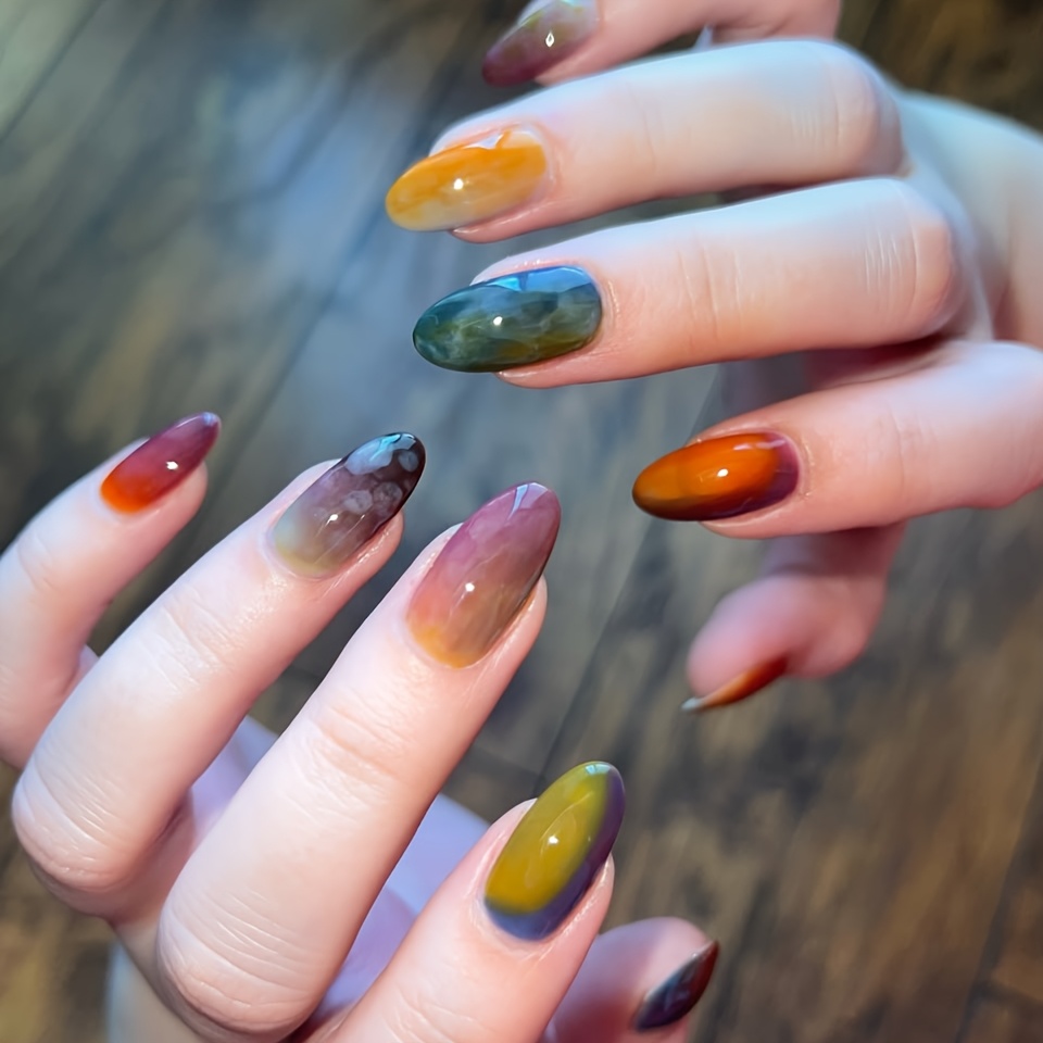 TEMU 24pcs Faux Ongles Dégradés à Base d'Huile Dopamine Dégradé Multicolore Embouts d'Ongles Portables