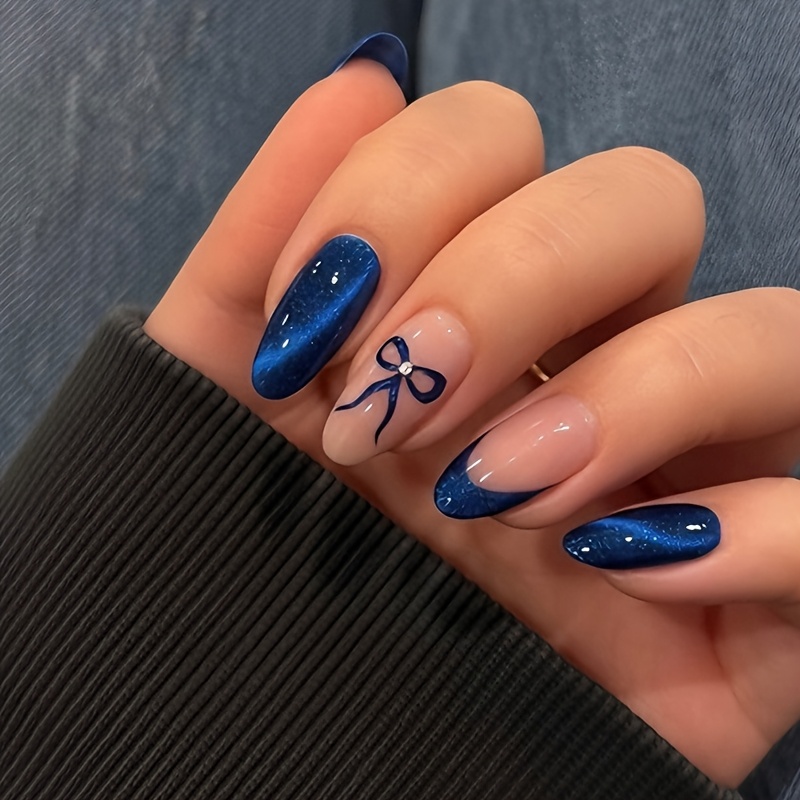 24pcs Medium Almond Press On Nails Fade Design Blue White Gradient Glossy Full Cover Minimalist Style Summer Nail Art Kits For Women 's Never Going Style Easy To Apply Nails