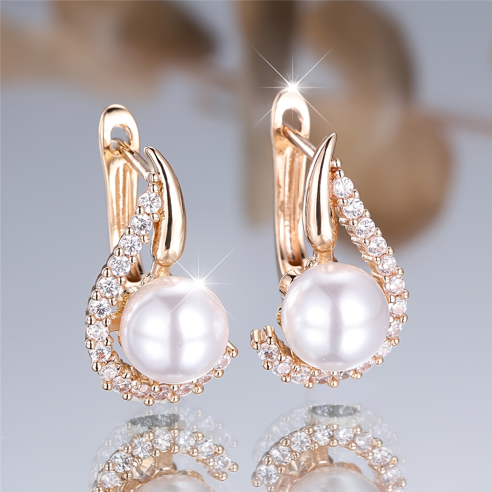 Image of A Pair Of Exquisite And Minimalist Earrings Inlaid With White Synthetic Synthetic Synthetic Zircon​​, Embodying , , And Luxury, Perfect As A Holiday Gift For , , Or Family, Without Battery
