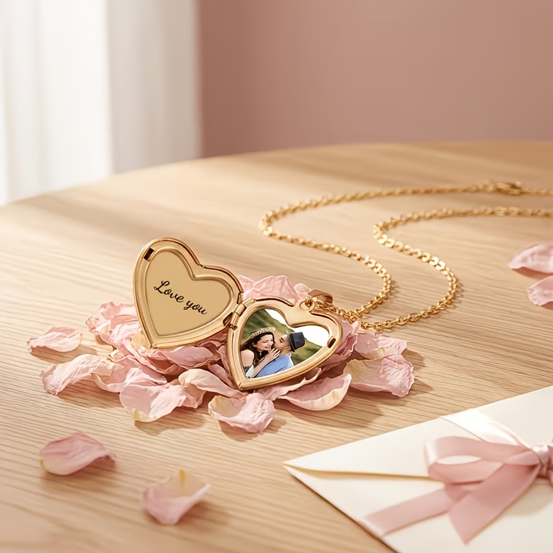 Customized Photo Heart-Shaped Pendant Necklace — Thoughtful Gift