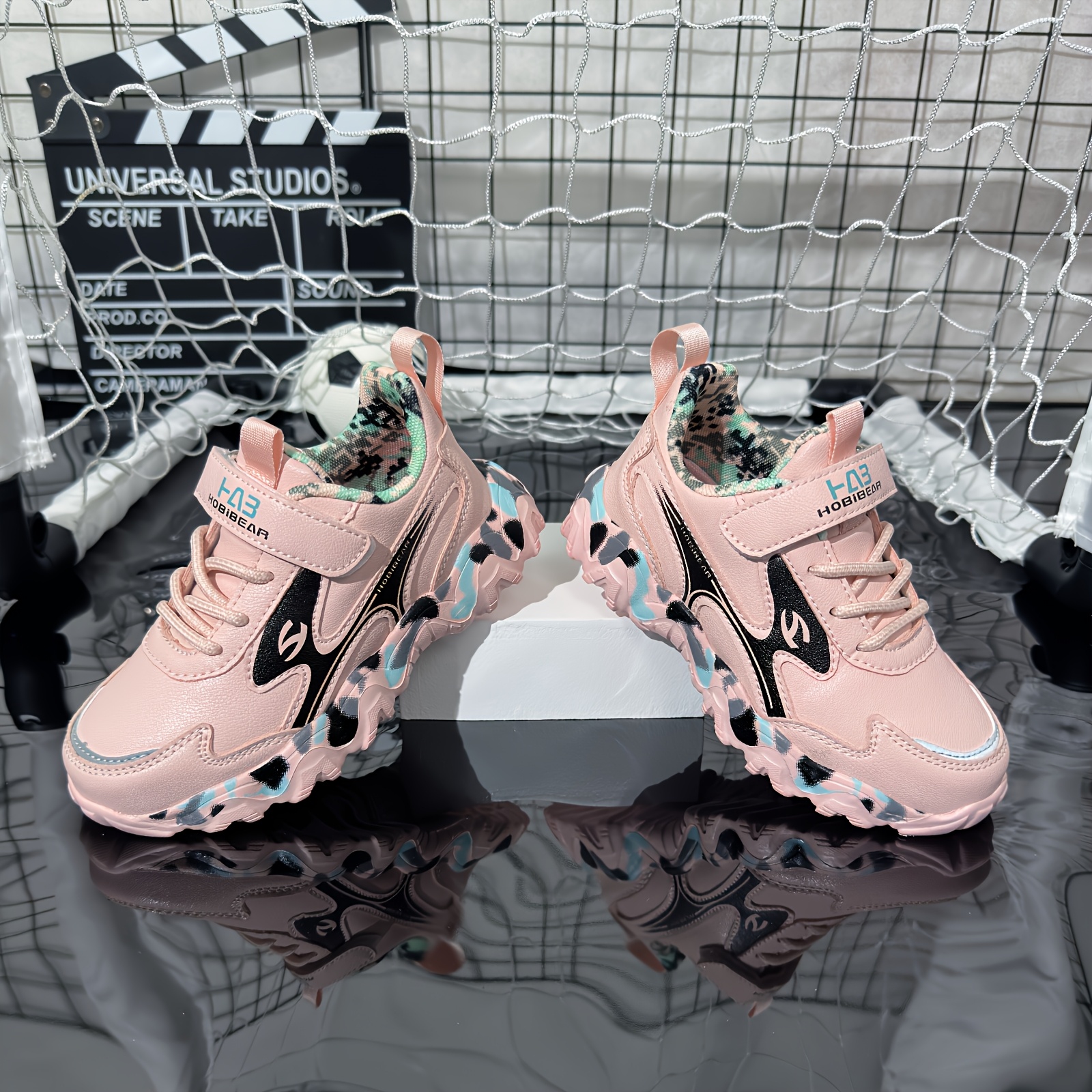 girls casual sports shoes with thick sole soft fabric lining fashionable trendy low top sneakers for   and students   fall and winter Product details 2