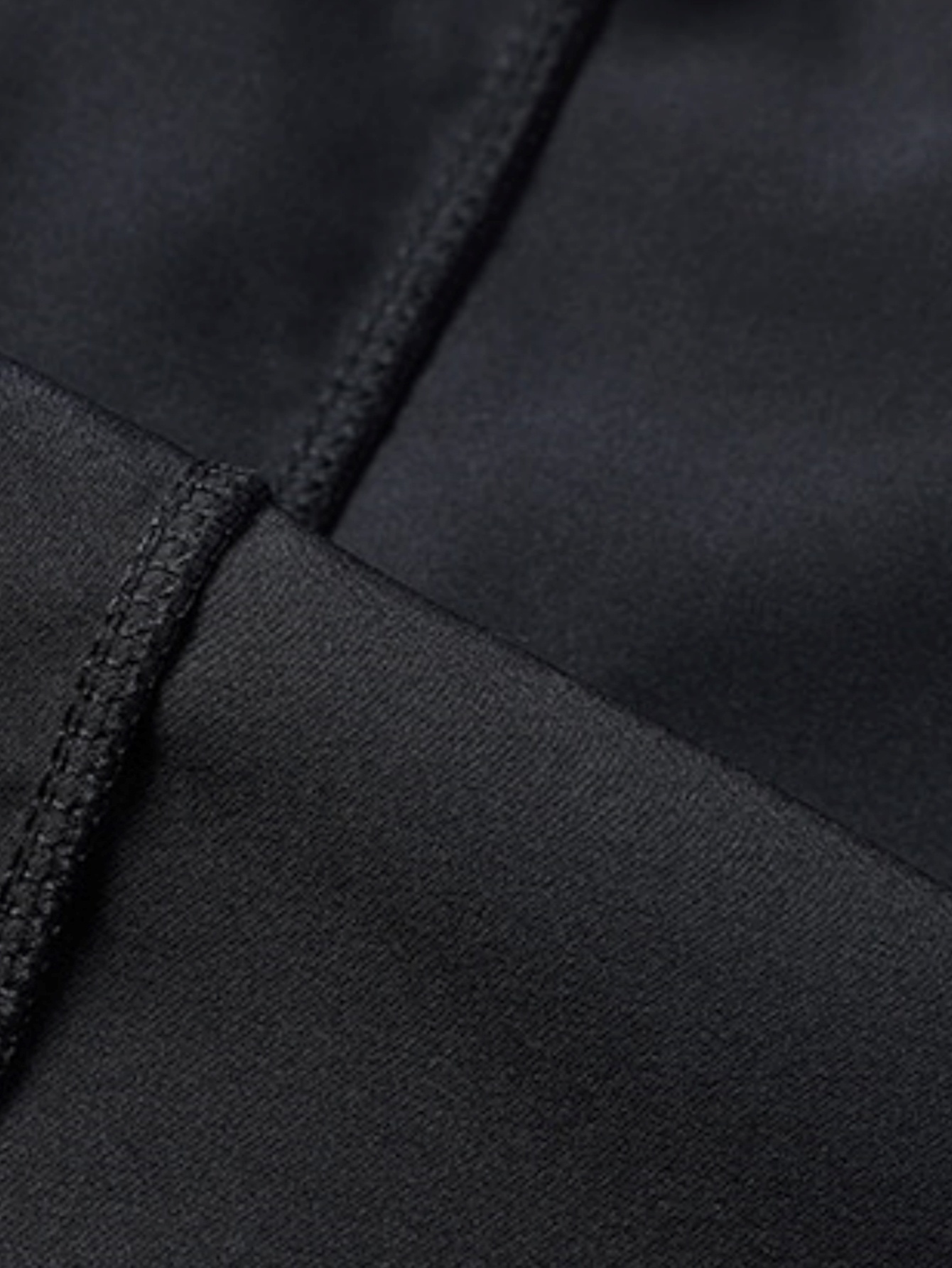 Men'S Summer Sports Casual Shorts Made from Woven Polyester Fabric with a Cool Feel, Suitable for Camping, Hiking, And Cycling.