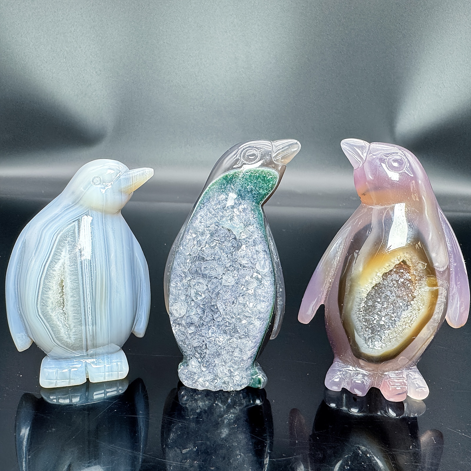 Penguin Figurines Silver Penguin Saturno Silver Penguin Medium