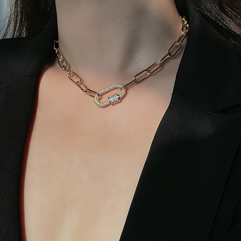 

Elegant And Sensual Copper Chain Necklace With Rhinestone Accents, Perfect For Daily Wear Or Gift Giving, Suitable For All Occasions