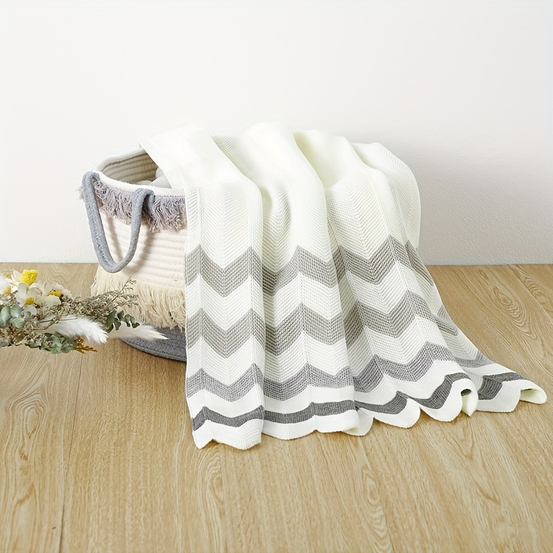 Soft Colorful Knitted Blanket, Air Conditioning Throw Blanket