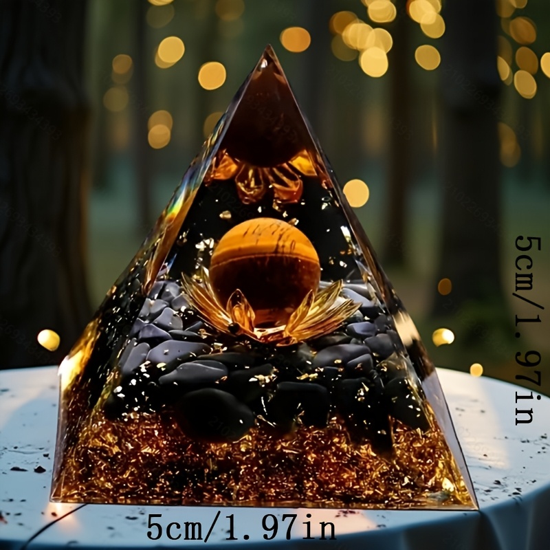 E-shop Schwarze & Goldene Kristallpyramide mit Tigeraugekugel - Naturstein, für Raumdekoration & Kreative Geschenke