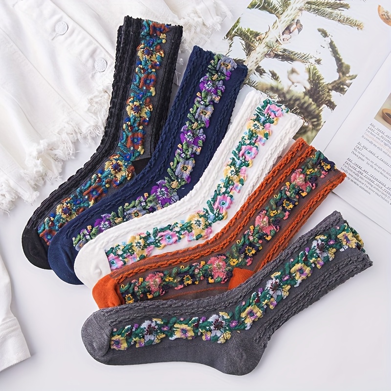 

5 Pairs Floral Embossed Socks, Retro Ethnic Style Mid Tube Socks For Fall & Winter, Women's Stockings & Hosiery