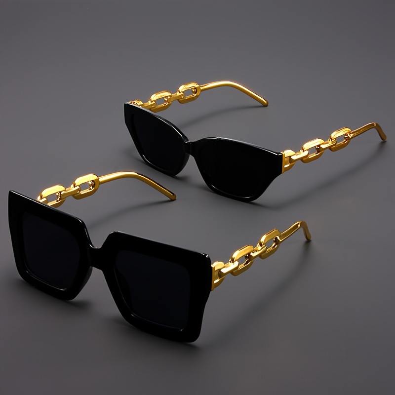 

2pcs Retro Black Oversized Frame Fashion Glasses With Chain For Ladies, Cat Eye Decoration Glasses In Luxury Travel Eyewear