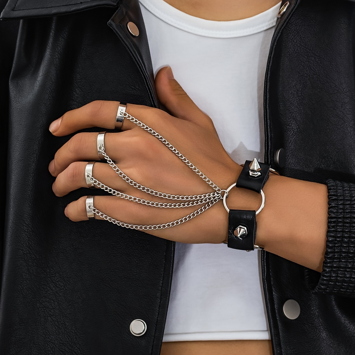 1pc Pulsera Cubana de Estilo Punk Retro con Remaches de Cuero Sintético, Anillo Abierto Ajustable para Hombres, Joyería Hip Hop