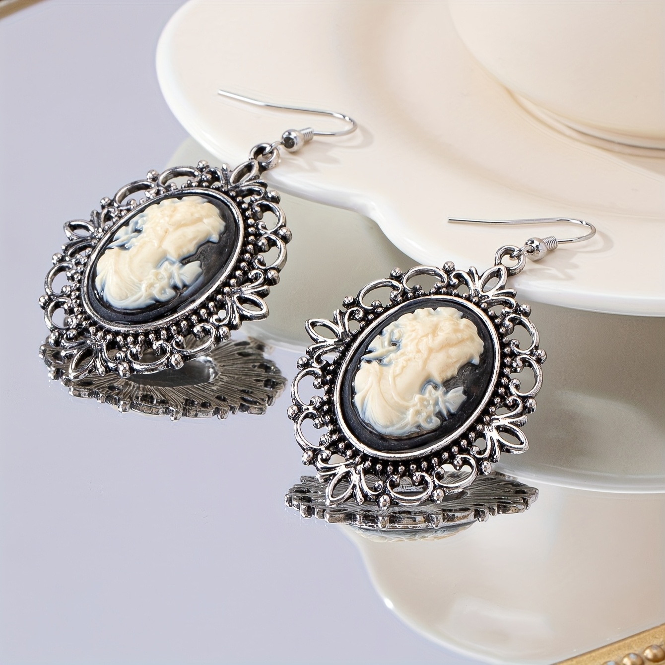 A Pair Of Fashionable, Minimalist And Women's Embossed Earrings