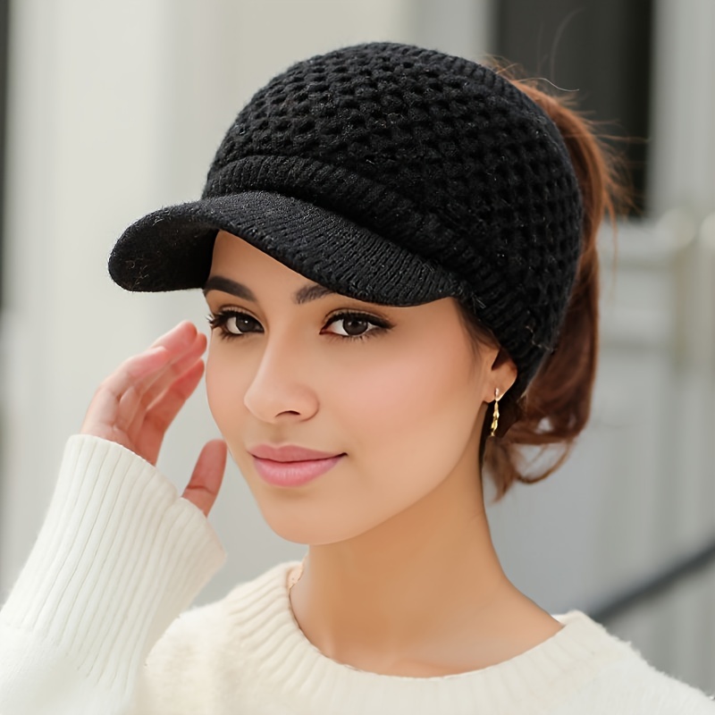 

Women's Winter Knit Beanie Hat With Fleece Lining, Non-stretch Acrylic Material, Flat Top Cap, Knitted Construction, Windproof And Breathable