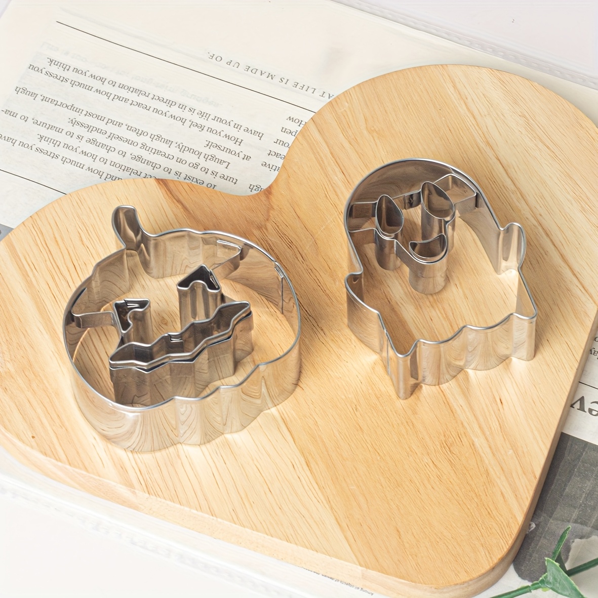 TEMU 2pcs Stainless Steel Cookie Cutters Pumpkin Halloween Theme Baking Molds Kitchen Diy Sugar Fun Shaped Cookie Cutters