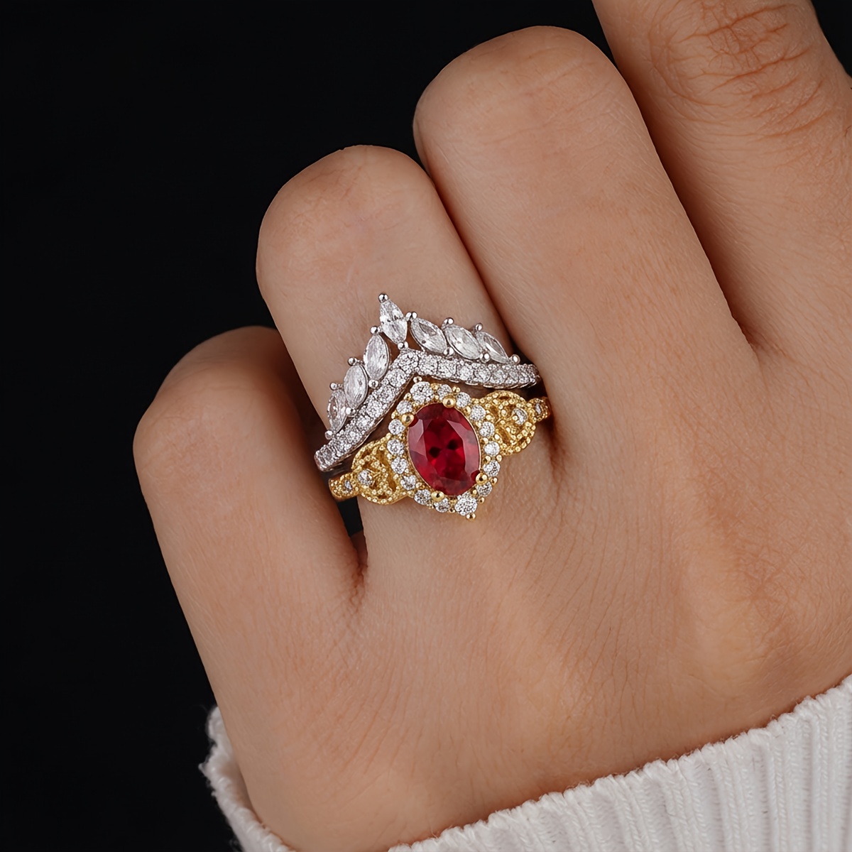 Women's Crown-Inspired Two-Tone Rings, Stylish and Sophisticated