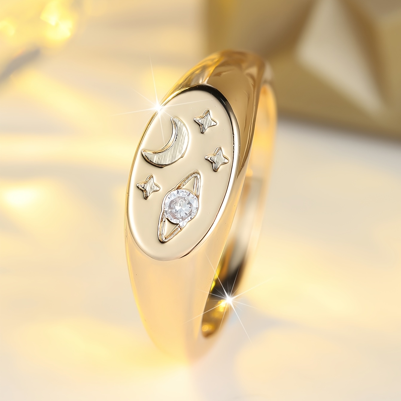 Women's Charming Star & Moon Shaped Fashion Ring