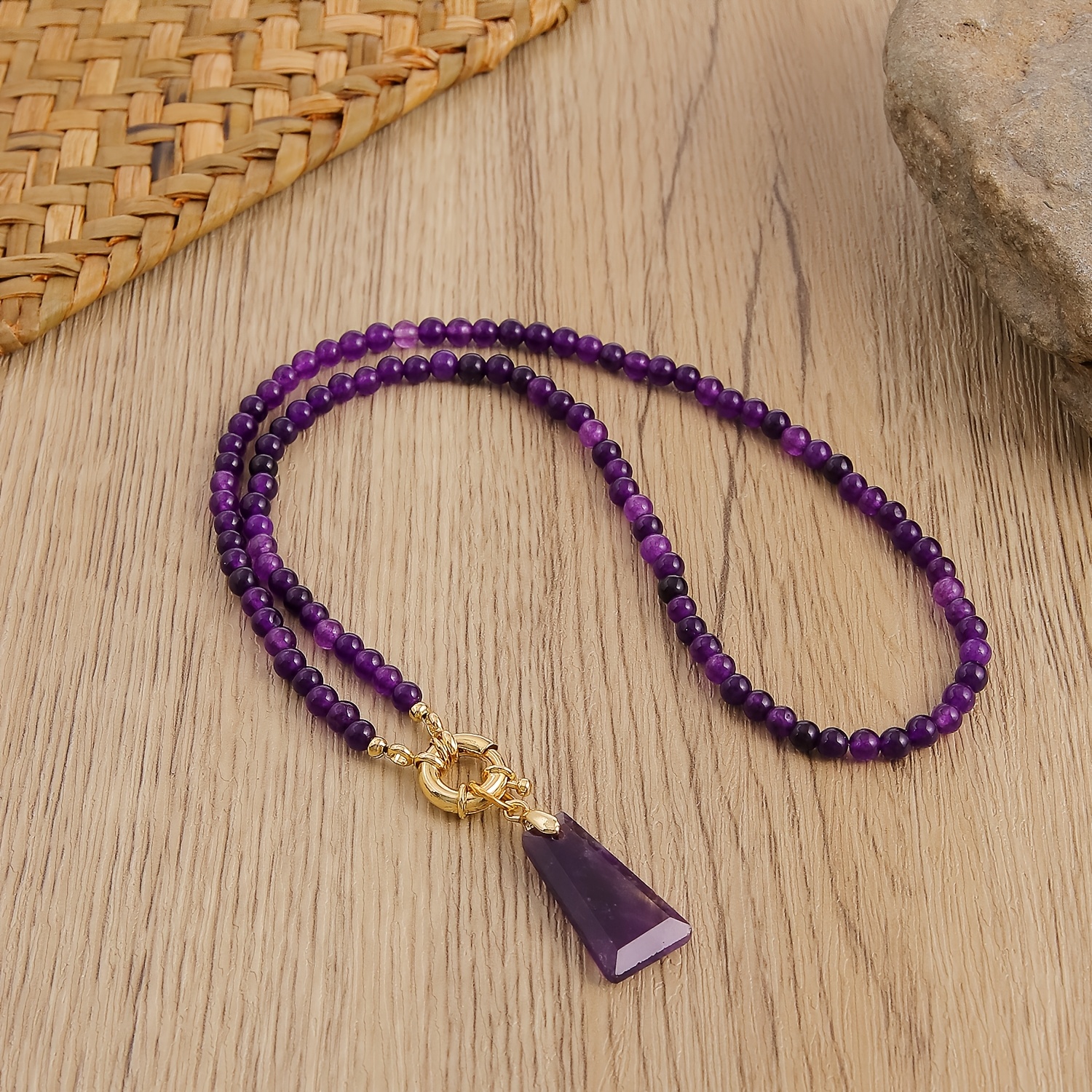 Image of 1pc Natural Amethyst Beaded Necklace Designed For Women, Featuring A Purple Cut Pendant Choker. This Bohemian Handmade Crystal Jewelry Includes An Adjustable Clasp