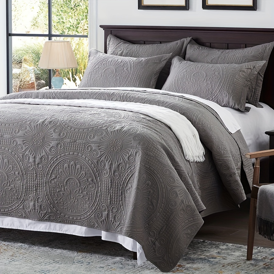 

2/3pcs Bed Quilt Set Spa-grey Bedspreads - Soft Bed Summer Quilt Lightweight Microfiber Bedspread- Modern Style Coin Pattern Coverlet For All Season - 2/3 Piece (1 Quilt+1/2 Pillow Shams)