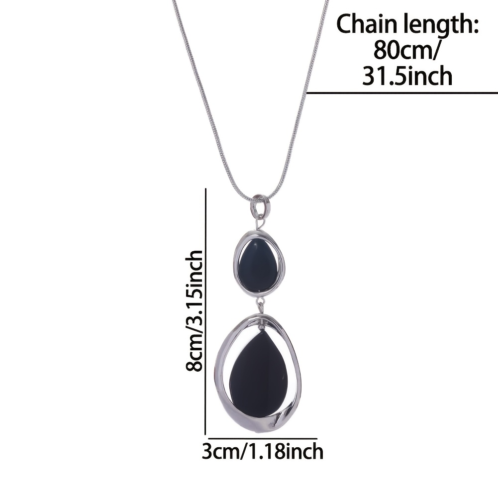 Light and Versatile Sweater Chain Necklace with Drop Shaped Stone