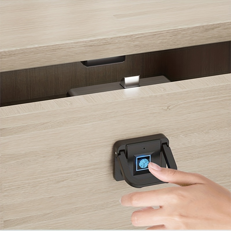 Smart Fingerprint Lock with Fast Biometric Identification