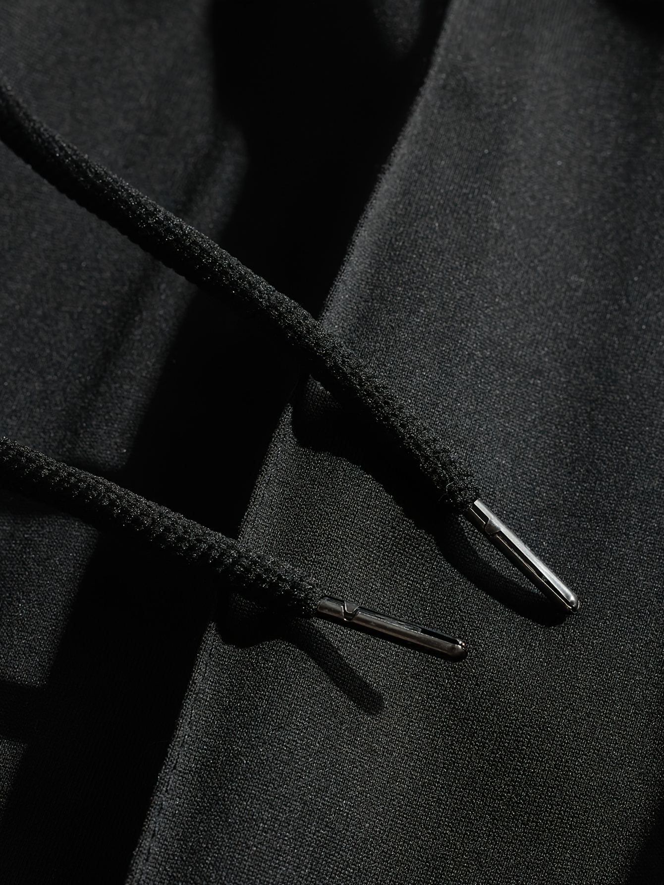 1 vnt. vyriškas 2 dalių marškinėlių su užtrauktuku ir kelnių su raišteliais komplektas, kasdienis sportiškas stilius, lengvas, kvėpuojantis, greitai džiūstantis, vasaros kasdienis drabužių komplektas atostogoms, kelionėms į darbą