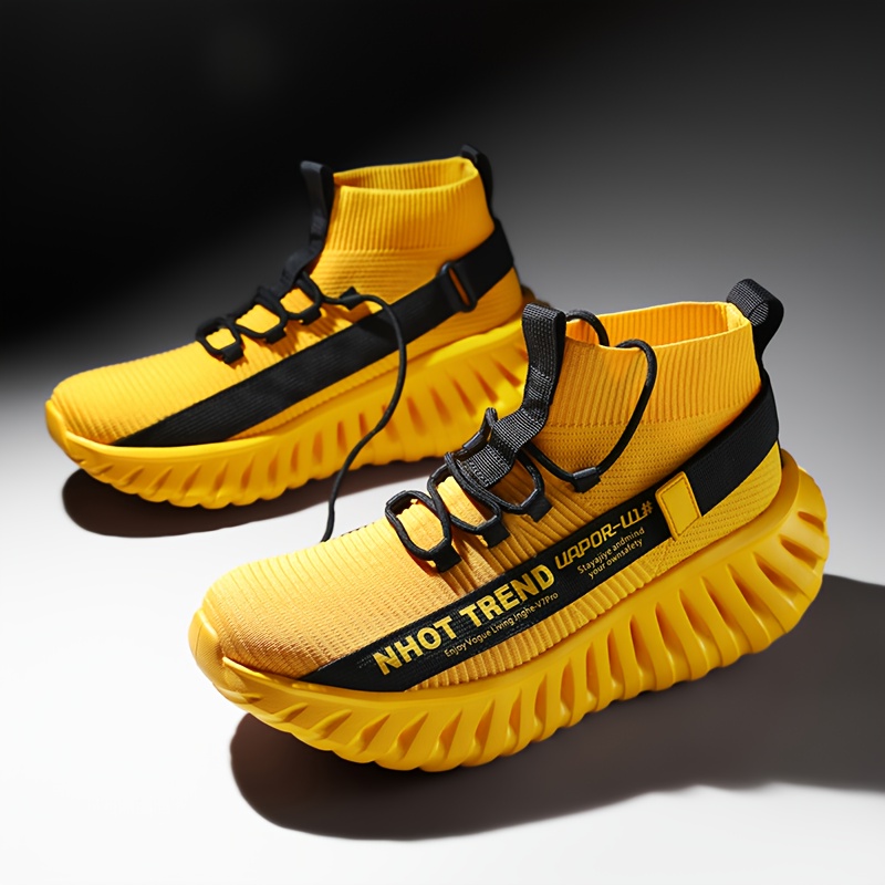 Men's Fashion Mid-Top Shoes, Men's Casual Sneakers, Breathable Mesh, Lightweight and Shock-Absorbing, Wide Elastic Band Design for a Snug Fit