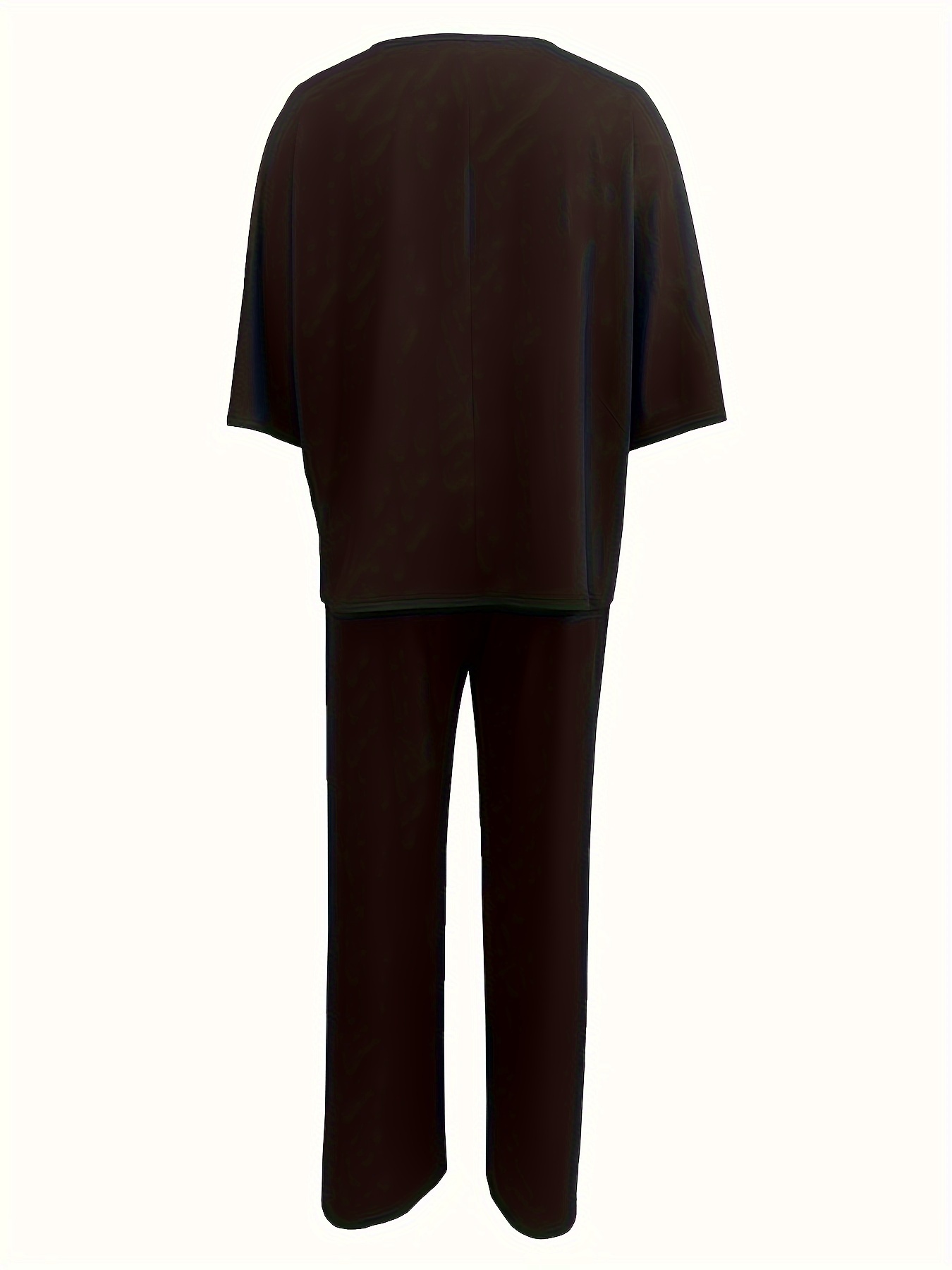 κομψό μονόχρωμο γυναικείο κοστούμι λεπτομέρειες 19