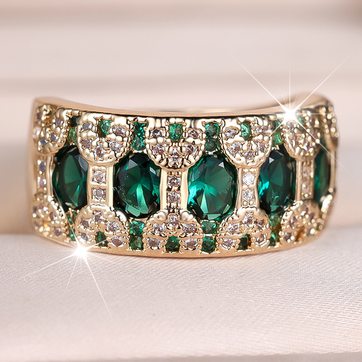 E-shop ANGOL Ein klassisches und stilvolles grünes Cubic Zirkonia-Set, geeignet für Party- und Hochzeitskleidung, Schmuck