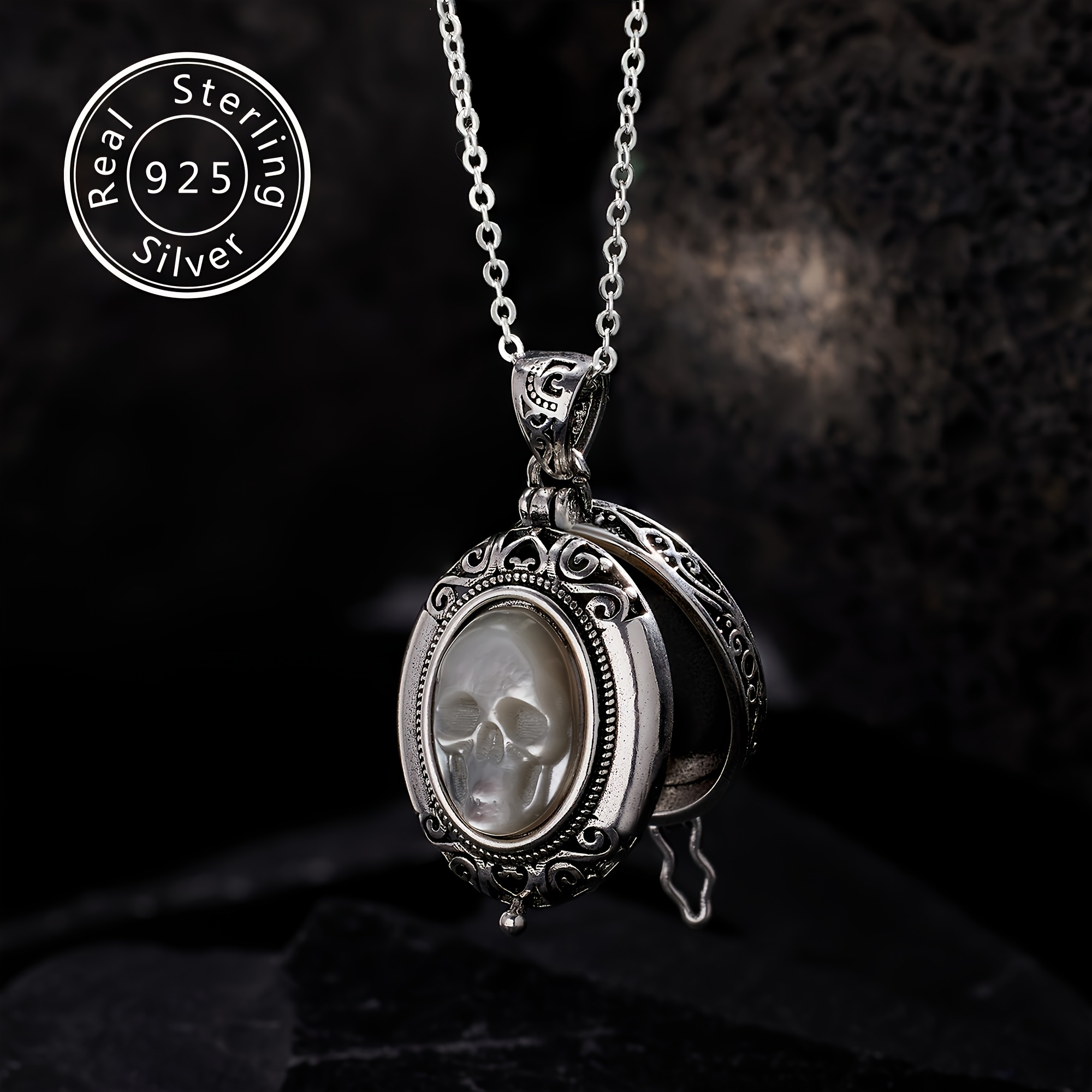 

1pc925 Sterling Silver Low Sensitivity Inlaid Freshwater Pearl Skull Necklace Female Memory Locket, Photo Box, Souvenir Gift For Lovers Anniversary Gift (9.8g/0.345oz)