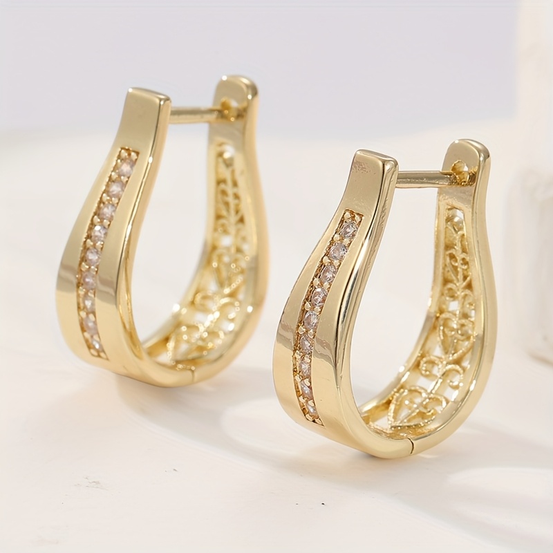 Image of Fashionable, Exquisite And Shiny Synthetic Zirconia Hoop Earrings, With A Hollowed-out , Are Women's Jewelry Additions Suitable For Casual Wear During Festivals