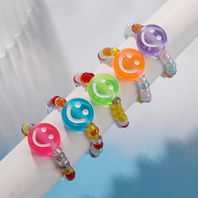 Image of 5pcs Niche Minimalist Cute Random Face Bead Ring Set For Girls, Trendy Summer Fashion Rings, For Teenager