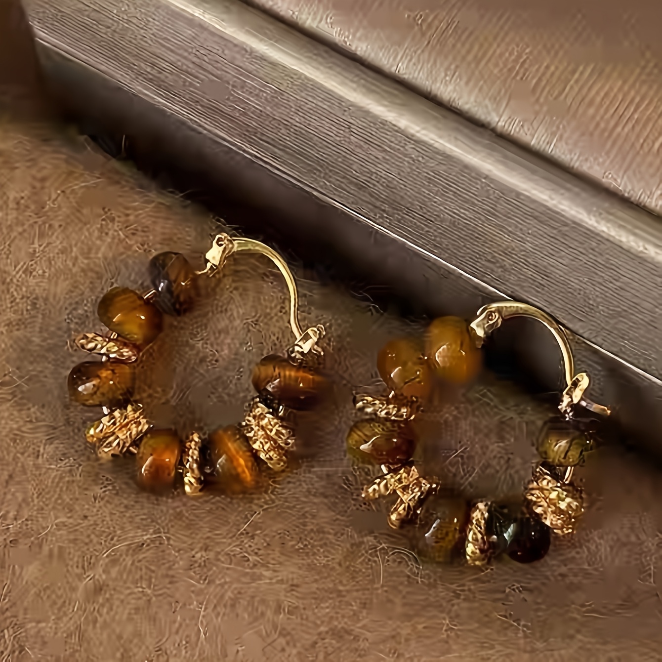 TEMU 1 Paire de Bagues et Boucles d'Oreilles de Luxe Léger Rétro Français Géométrique Temps de Temps Style Hong Kong pour Femme, Activité de Banquet,