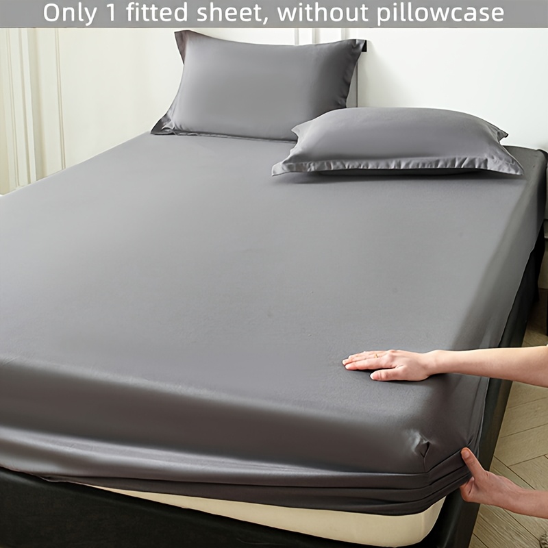 Single-piece Soft And Breathable Microfiber Bed Cover, Does Not Pillowcases - In Multiple Colors, Machine Washable, Comfortable Bedding, Comfortable And Simple Solid Style