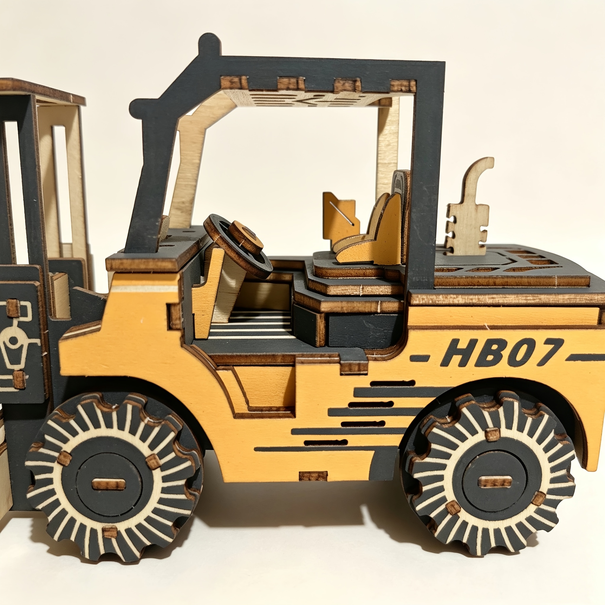 Wooden 3D Puzzle Model Forklift