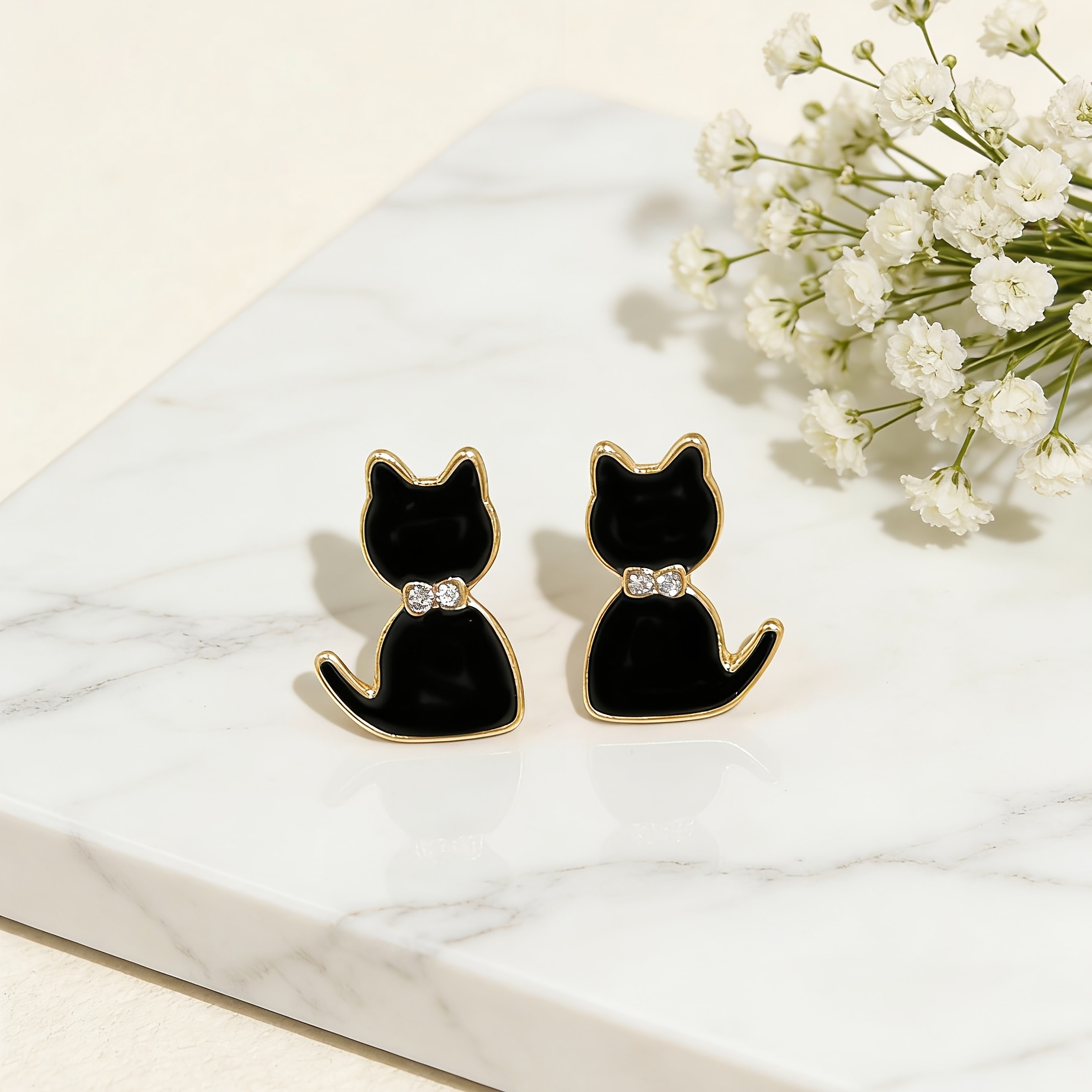 TEMU 1 Pair Of European And Fashionable, Exquisite, And Cute Enamel Cat Stud Earrings For Women, Suitable For Parties, Holiday Gifts, Vacations,