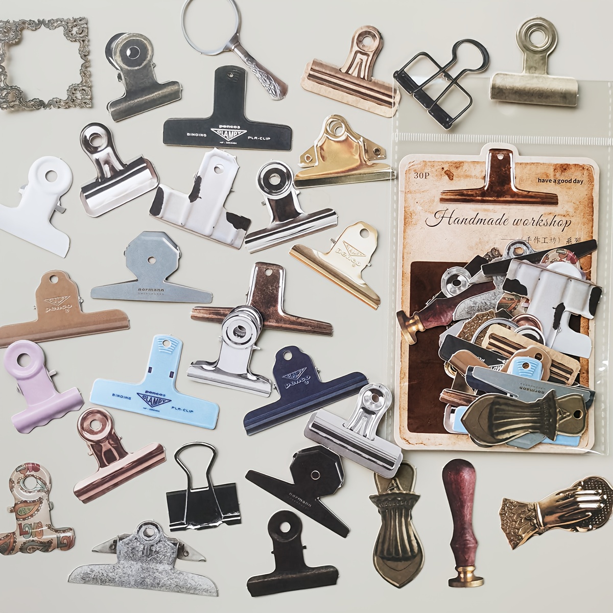 1 Pack Of Creative And Fun Handmade Workshop Stationery Clips Diy Scrapbooking Materials Hollow-out Cardstock