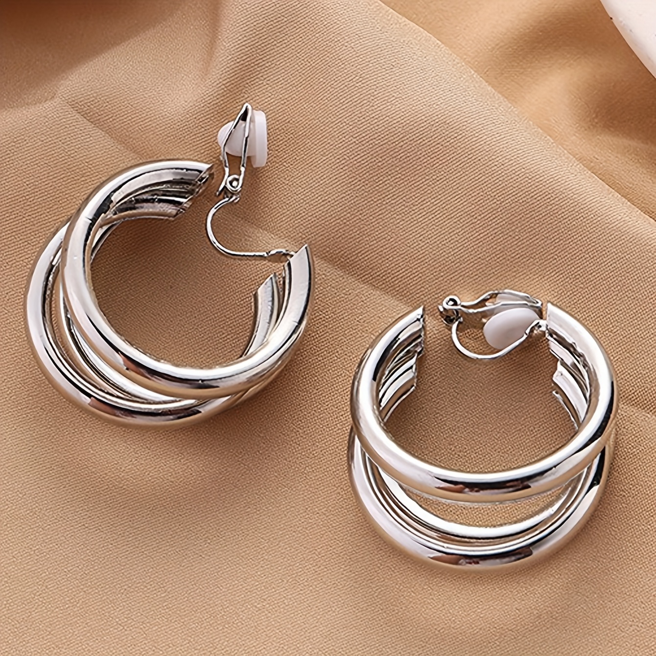 -shaped Circle Earrings No Piercing Ear Clips Women's Easy Multi-circle Temperament Luxurious Ear Jewelry