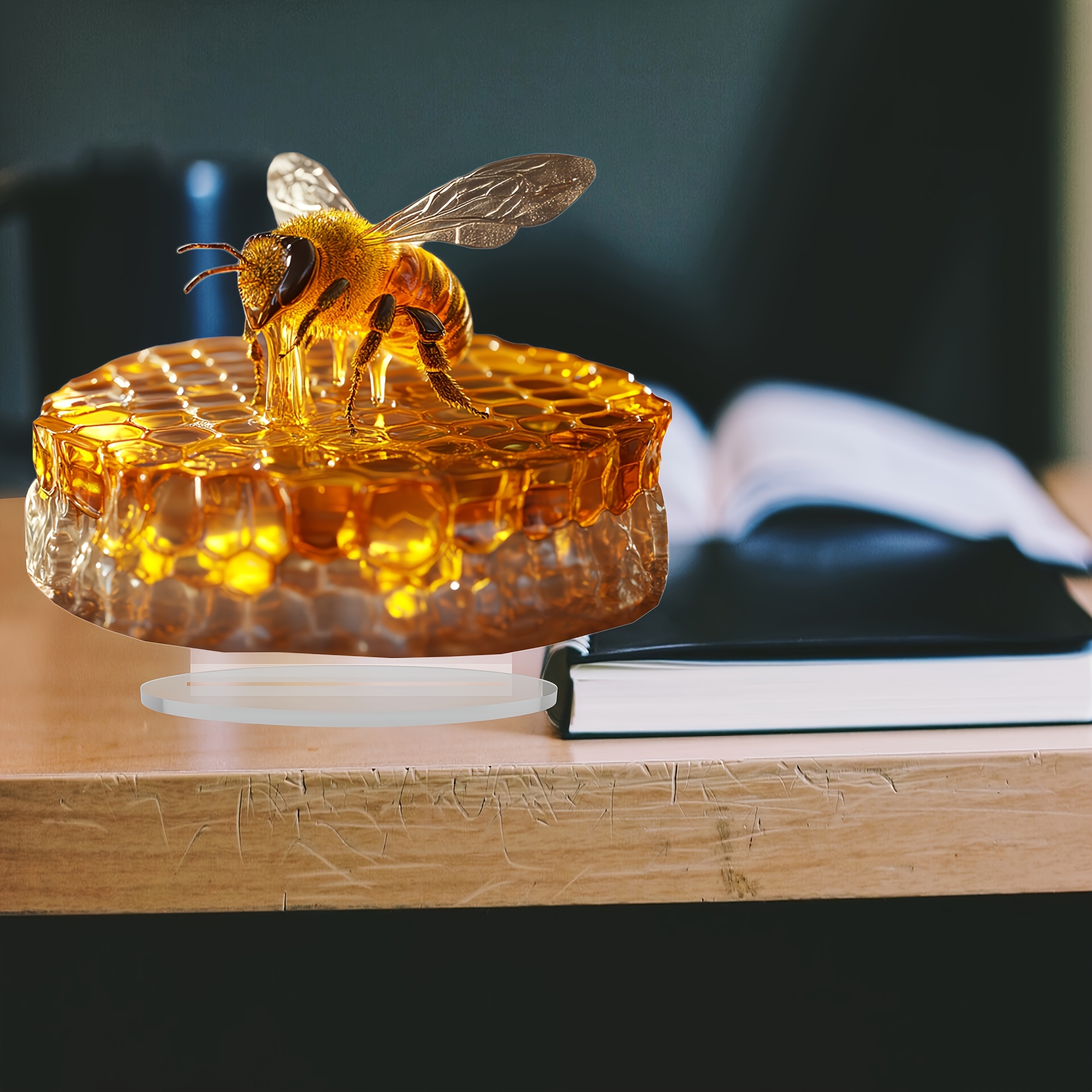 

1pc Style Acrylic Beehive Decor With Lifelike Bee, Animal Themed Tabletop Ornament, Multipurpose Art, 19.81x16.76 Cm, Ideal For Bedroom & Room Decoration, Unique Birthday Gift