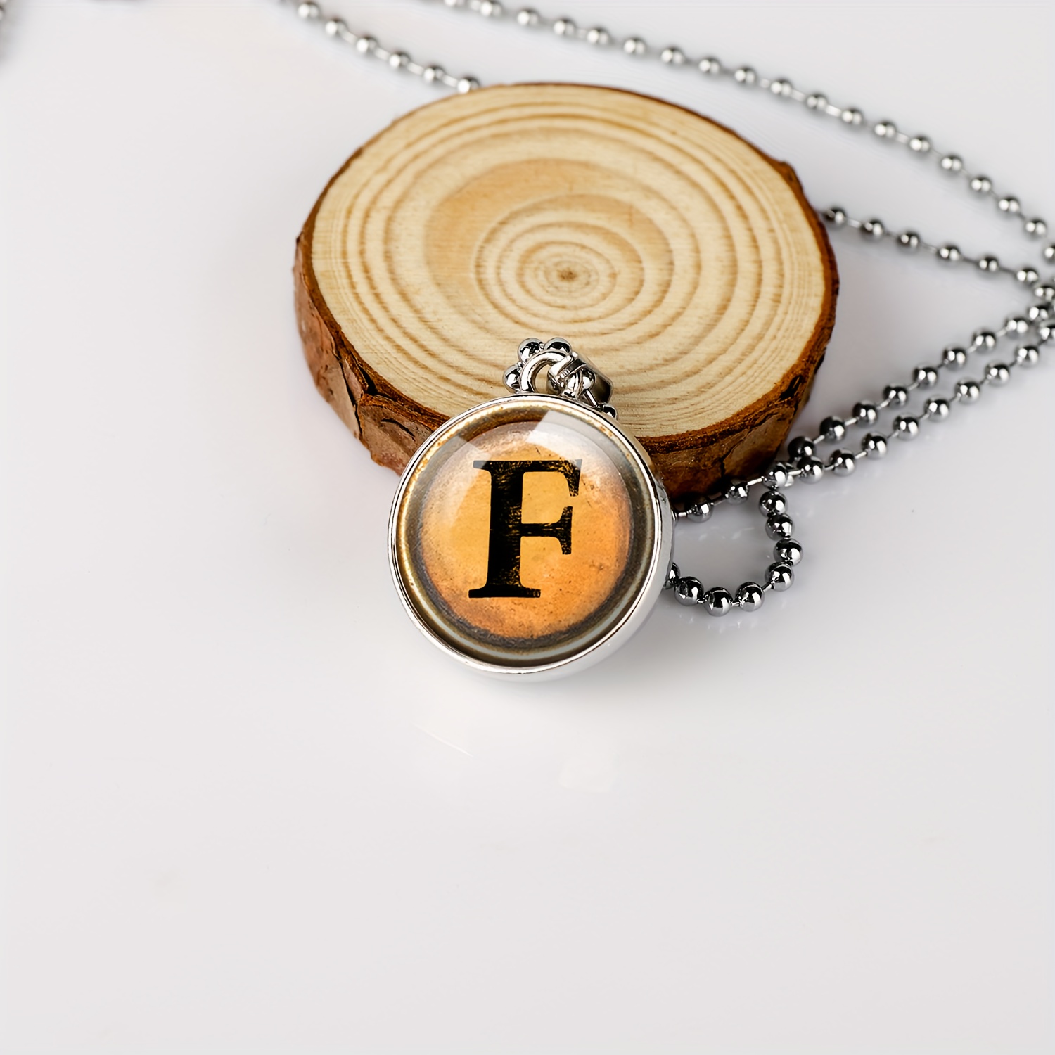 Women's Retro Golden Round Button Artwork Necklace, Classic